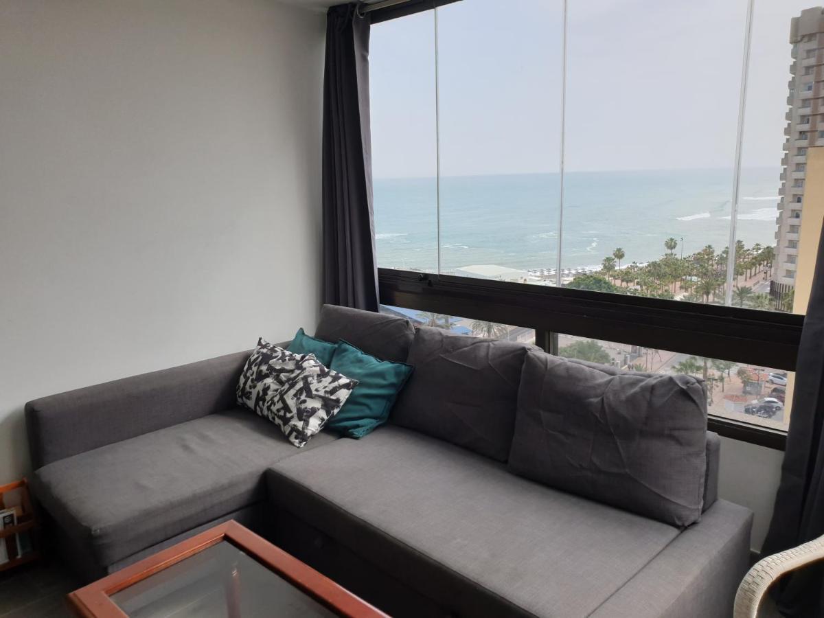 Apartamento Beach First Line Appartamento Fuengirola Esterno foto